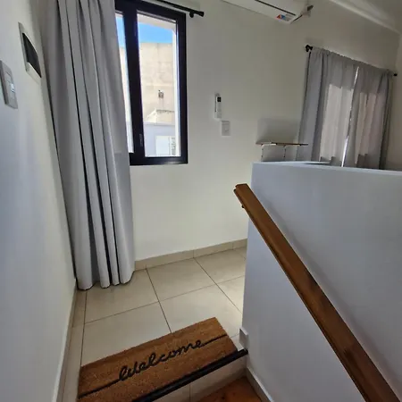 Apart Origenes Villa Regina Exterior photo